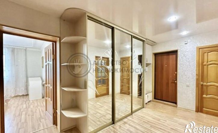 2-комн квартира улица Фатыха Амирхана, 103,  д. 103