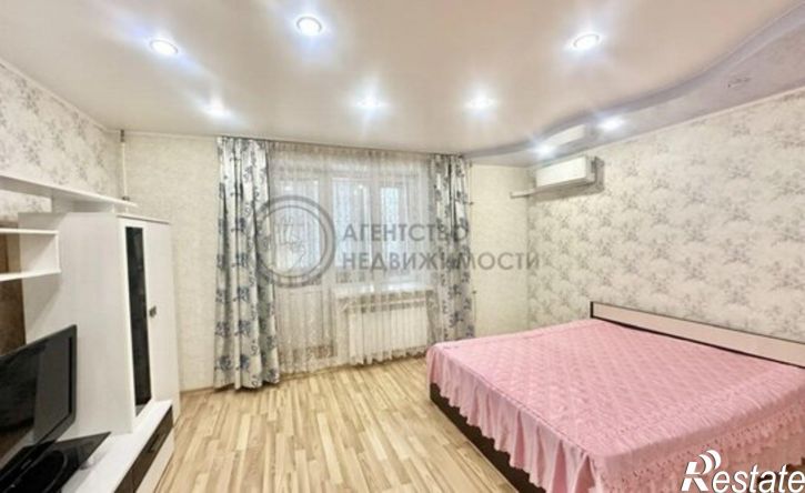 2-комн квартира улица Фатыха Амирхана, 103,  д. 103