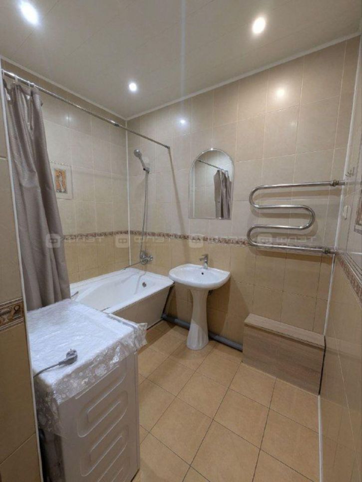 2-комн квартира пр-кт. Фатыха Амирхана д.12д