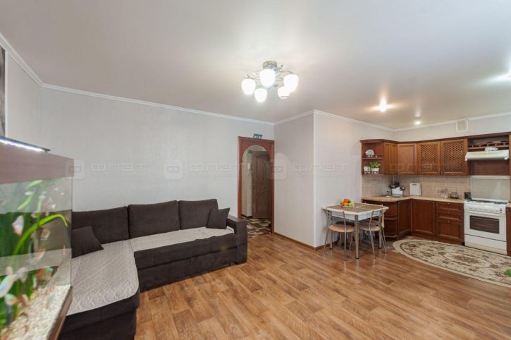 2-комн квартира ул. Кутузова, дом 8