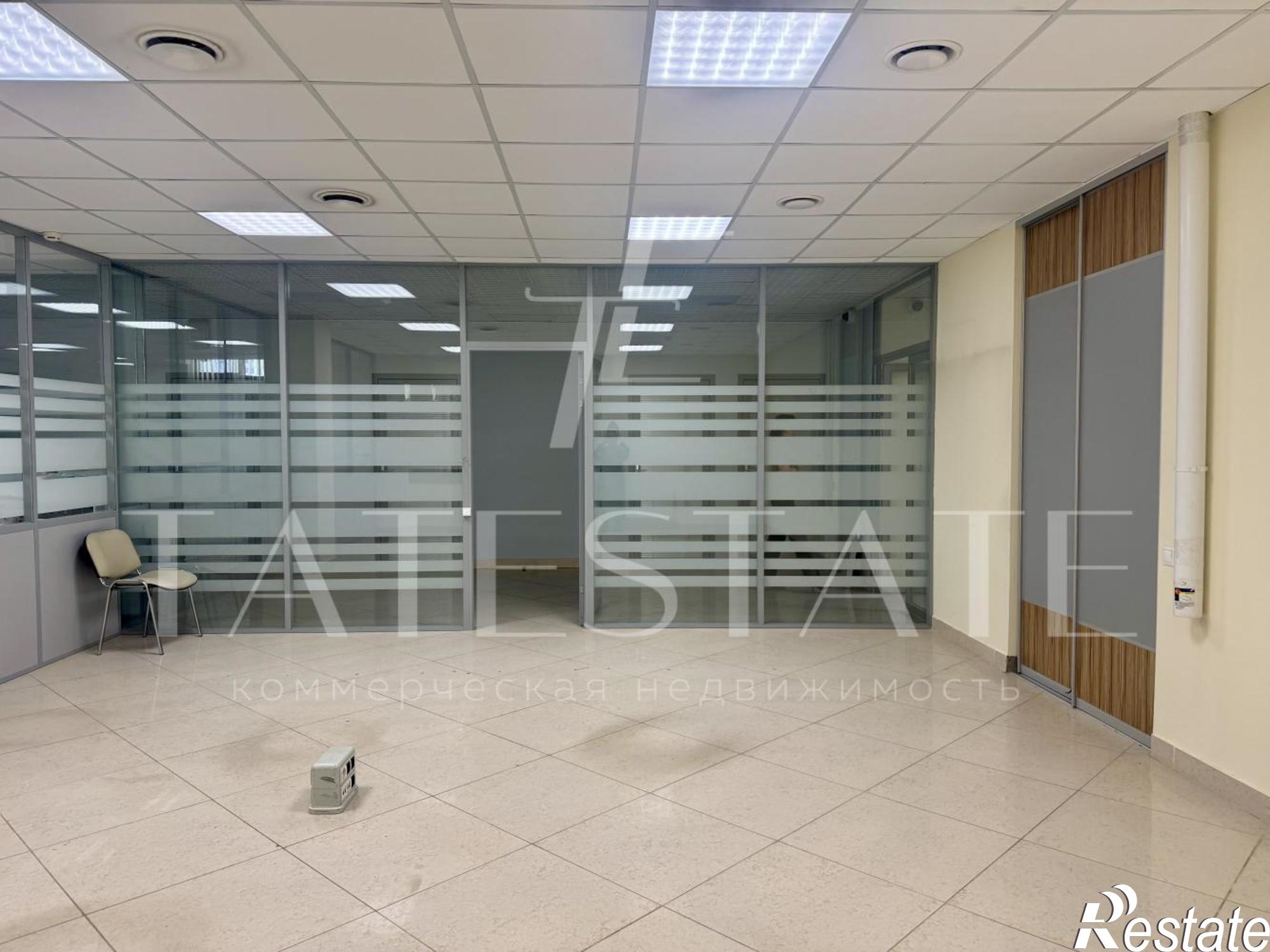 Сдать офис, помещение под офис за 217 800 рублей на улица Гвардейская, 54е