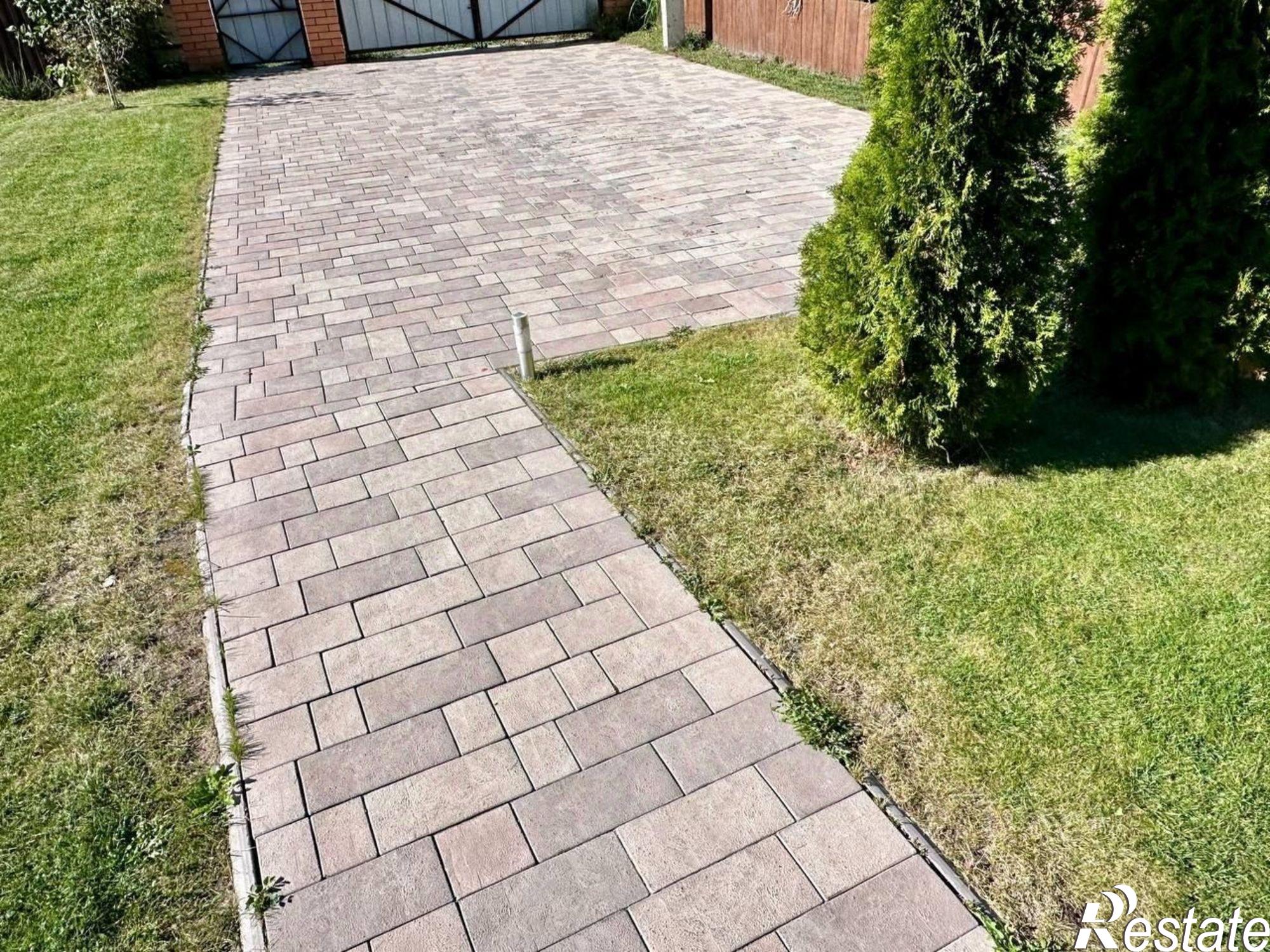 Купить дачу, дом, коттедж за 9 950 000 рублей на улица Берёзка, 8В