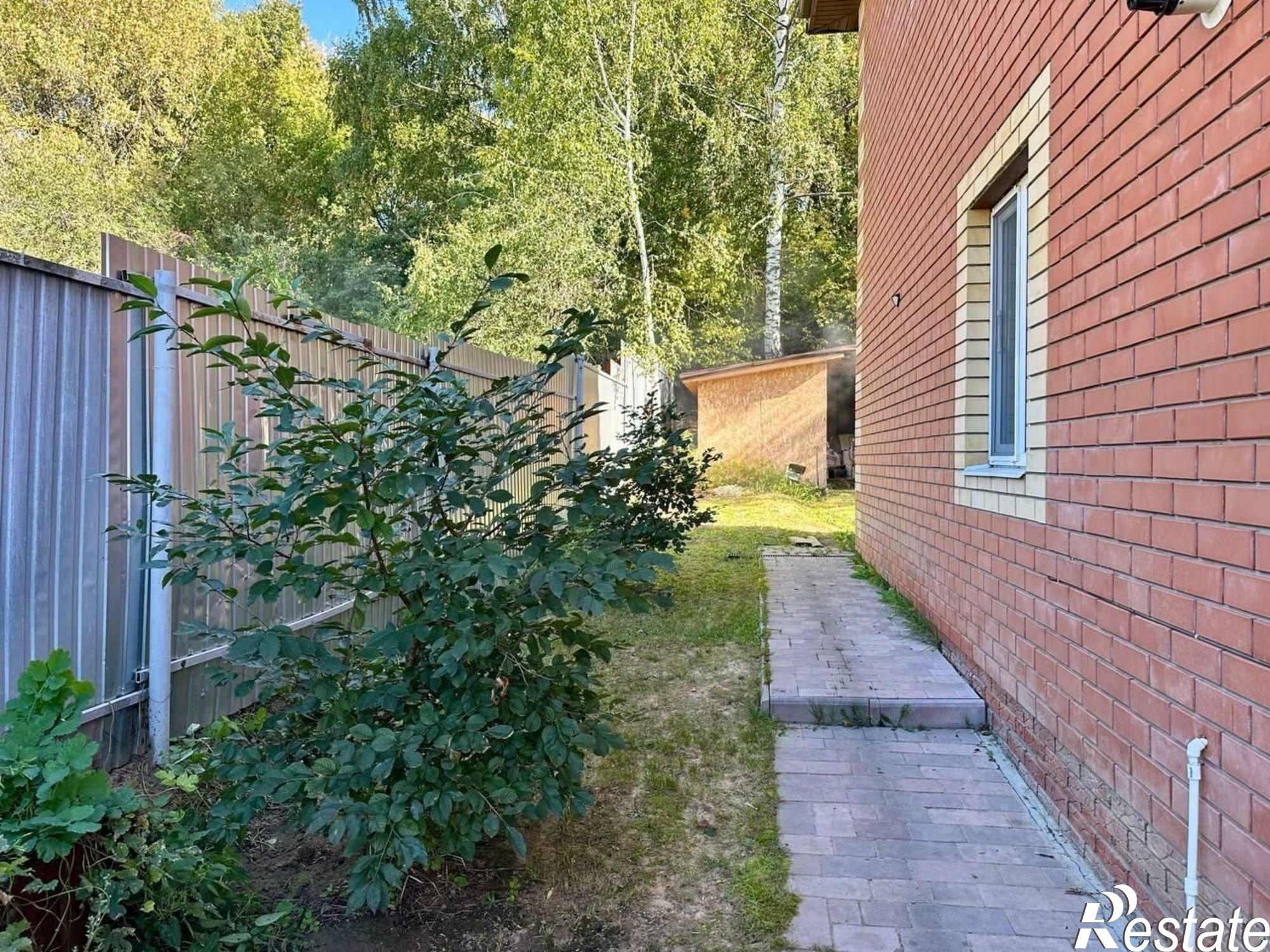 Купить дачу, дом, коттедж за 9 950 000 рублей на улица Берёзка, 8В