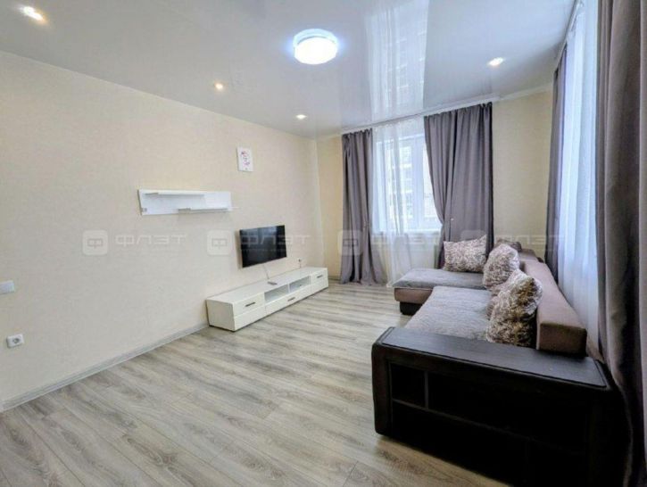 2-комн квартира ул. Рауиса Гареева д.111 к1