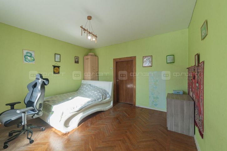 4-комн квартира ул. Гагарина, дом 83