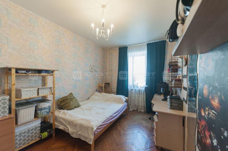 4-комн квартира ул. Гагарина, дом 83