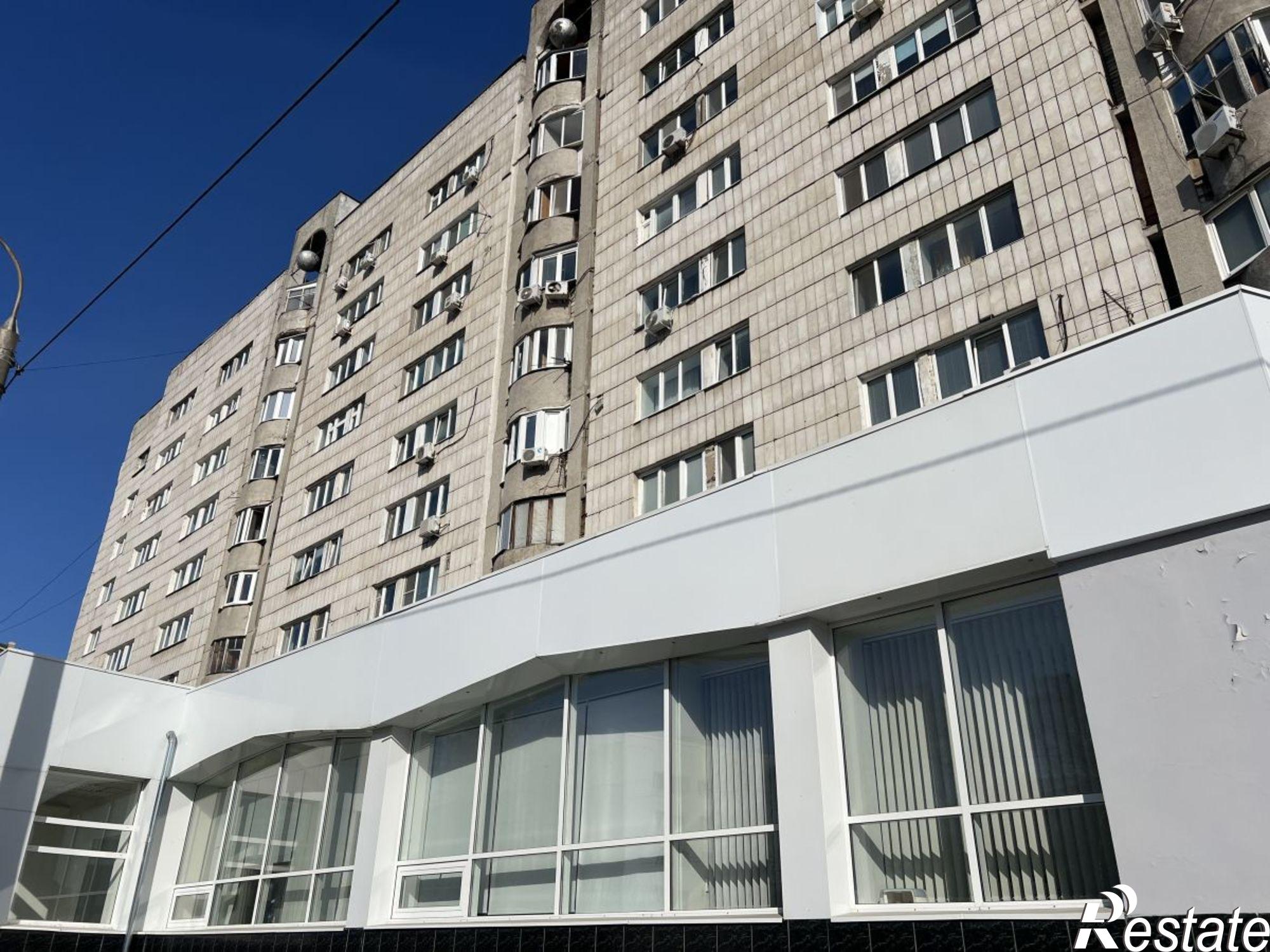 Купить квартиру за 10 000 000 рублей на Гвардейская ул, 35