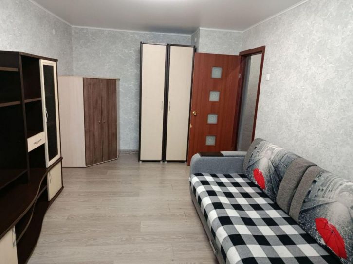 1-комн квартира Лейтенанта Красикова ул, 18