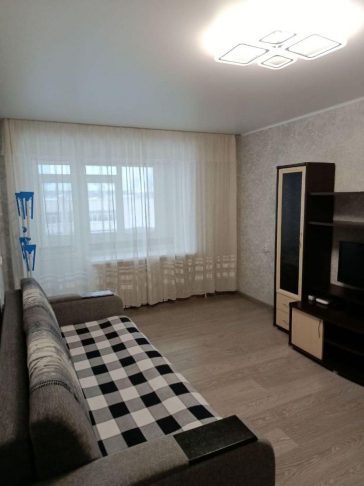 1-комн квартира Лейтенанта Красикова ул, 18