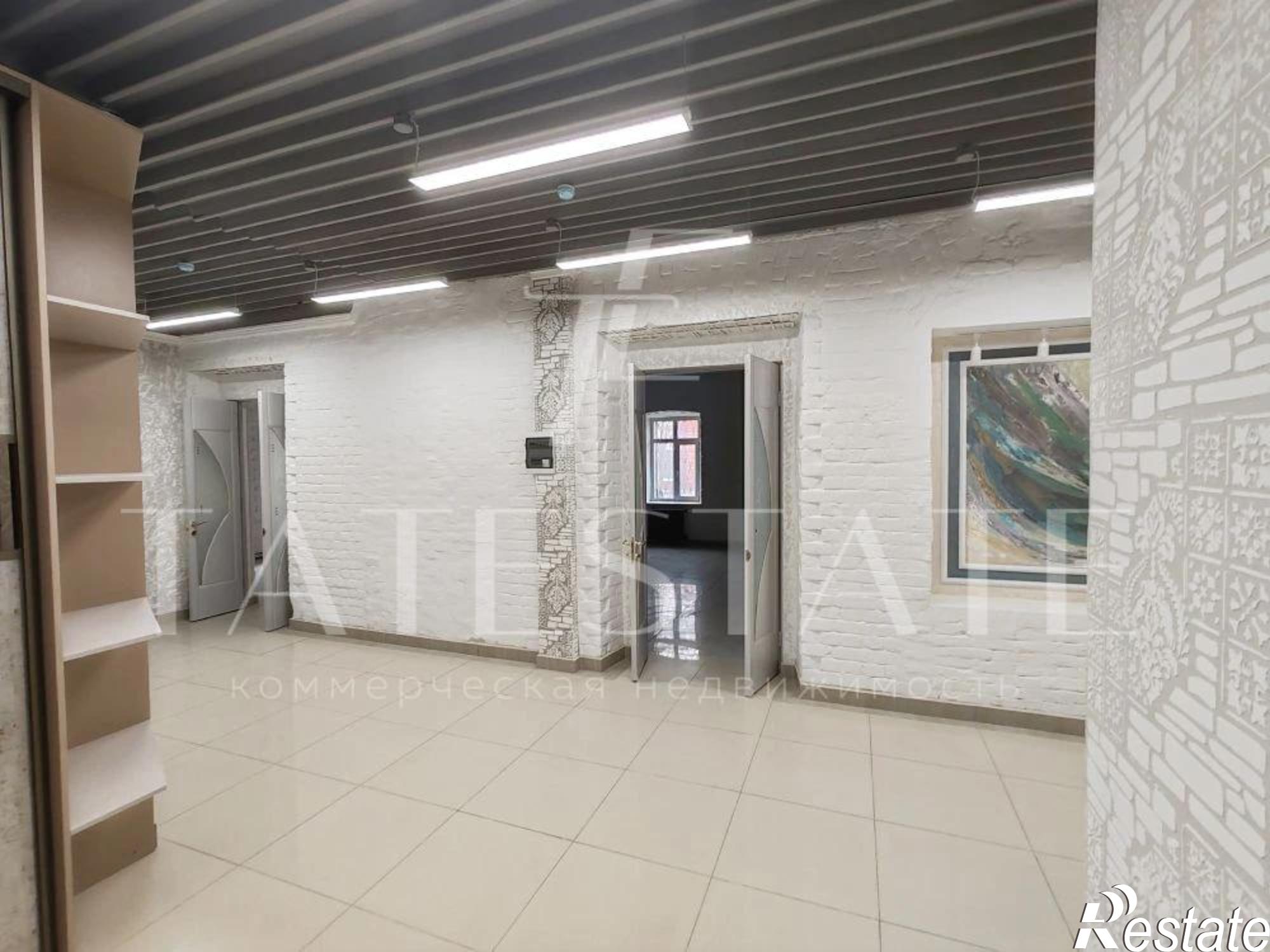 Сдать офис, помещение под офис за 1 050 000 рублей на улица Карла Маркса, 12а