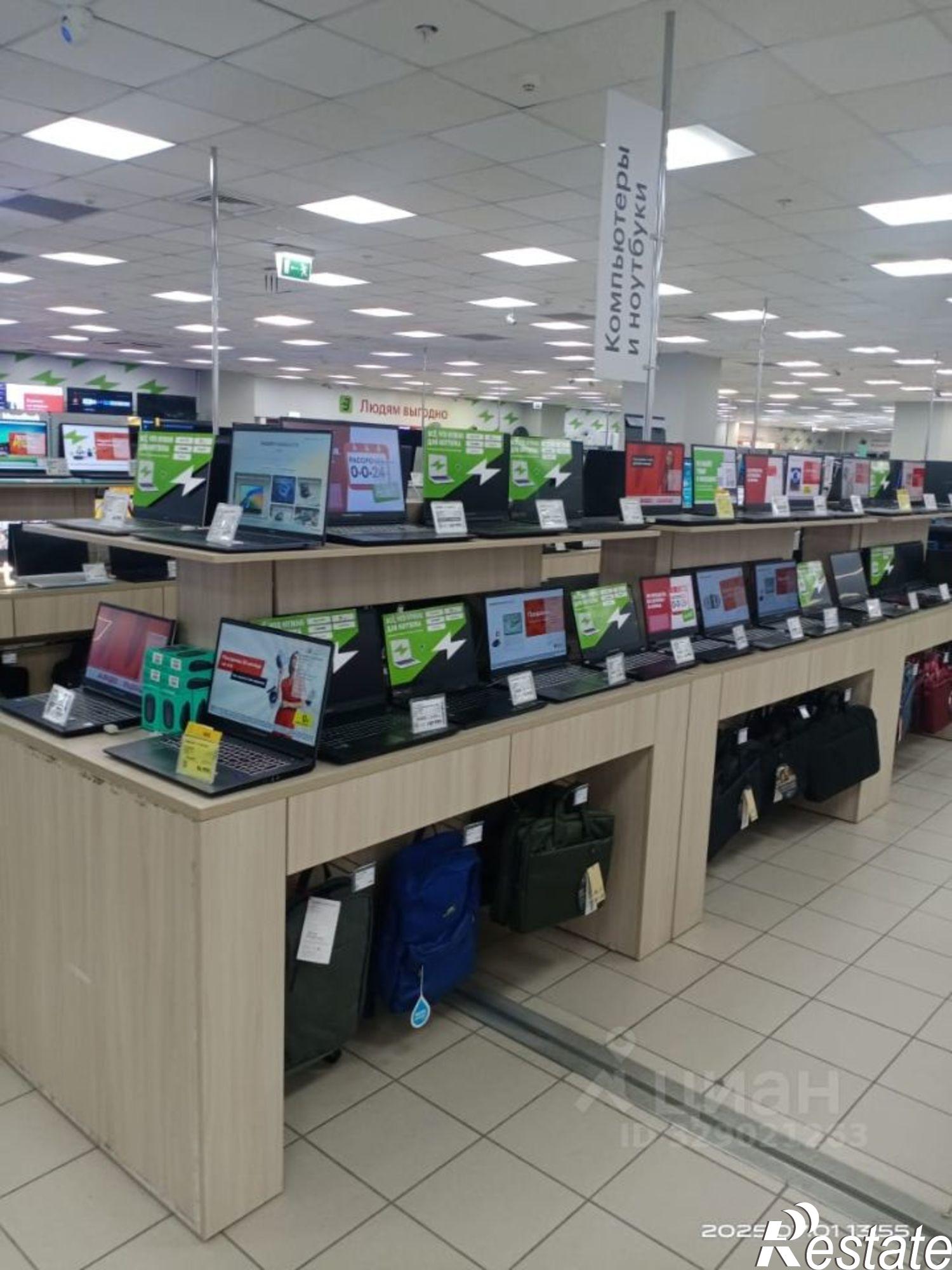 Купить торговое помещение за 21 558 000 рублей на пр-кт Ибрагимова, 56