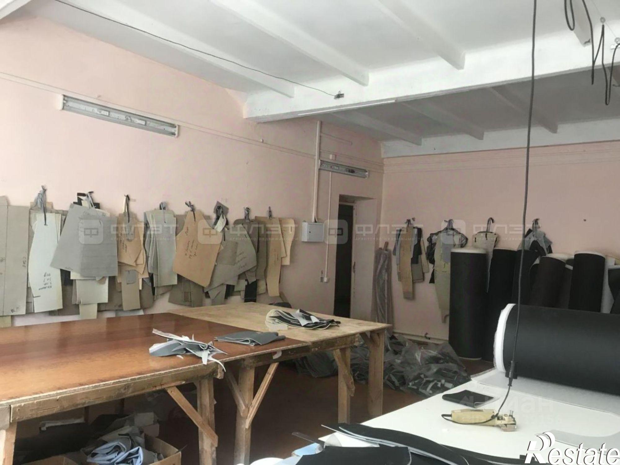 Купить офис, помещение под офис за 65 000 300 рублей на ул Сеченова, 17