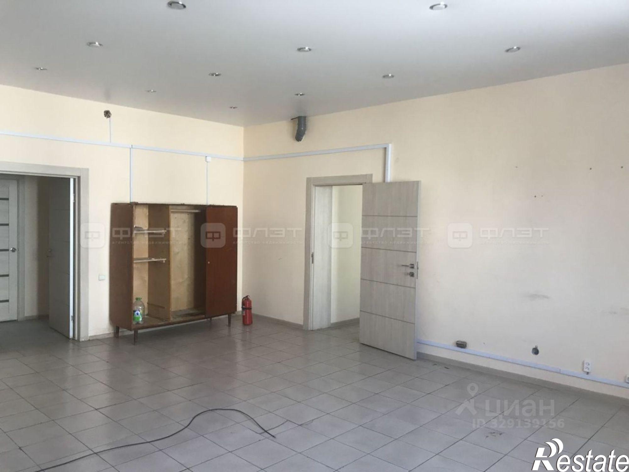 Купить офис, помещение под офис за 65 000 300 рублей на ул Сеченова, 17