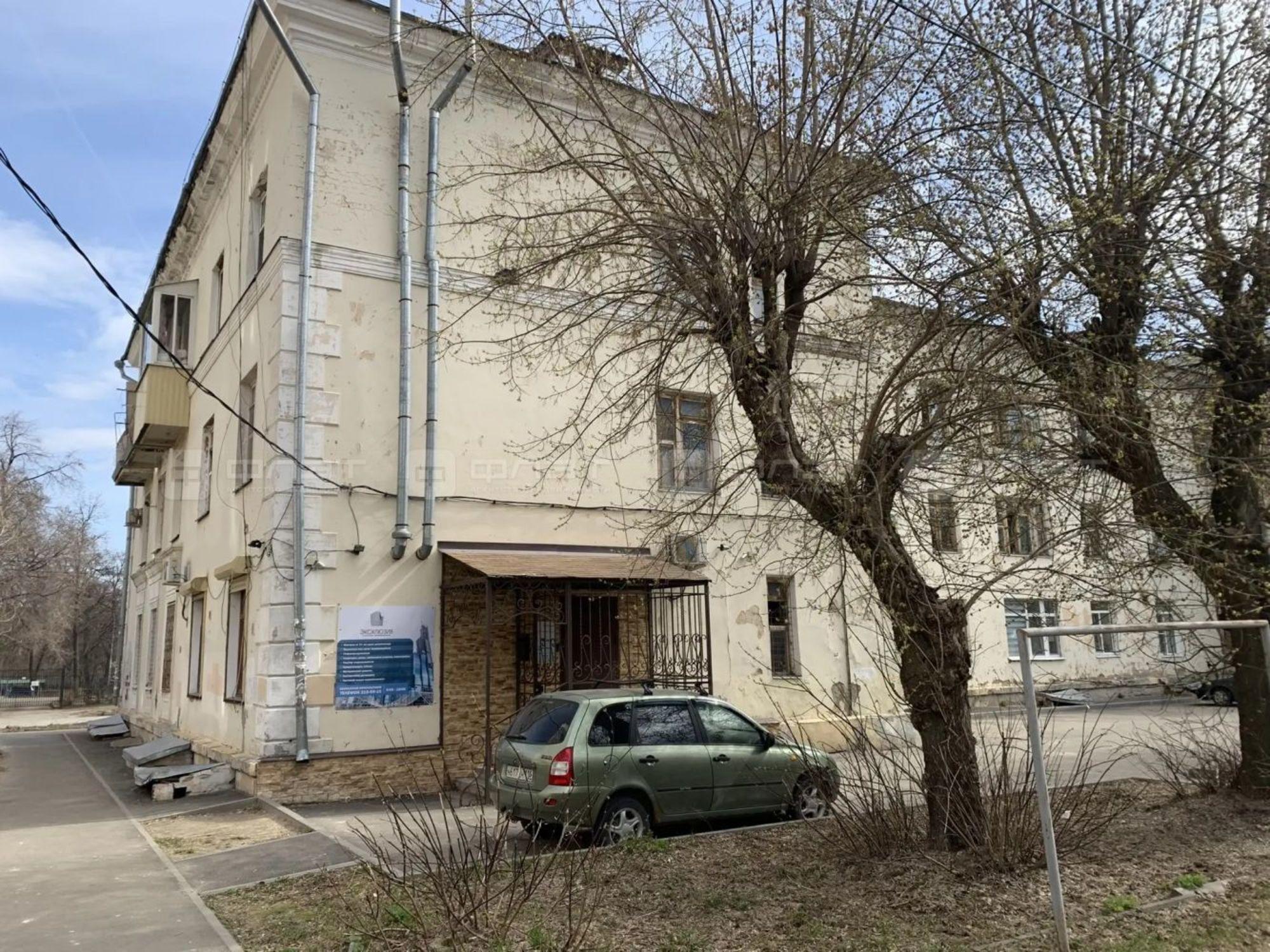 Купить комнату за 4 290 000 рублей на ул. Тунакова, дом 43
