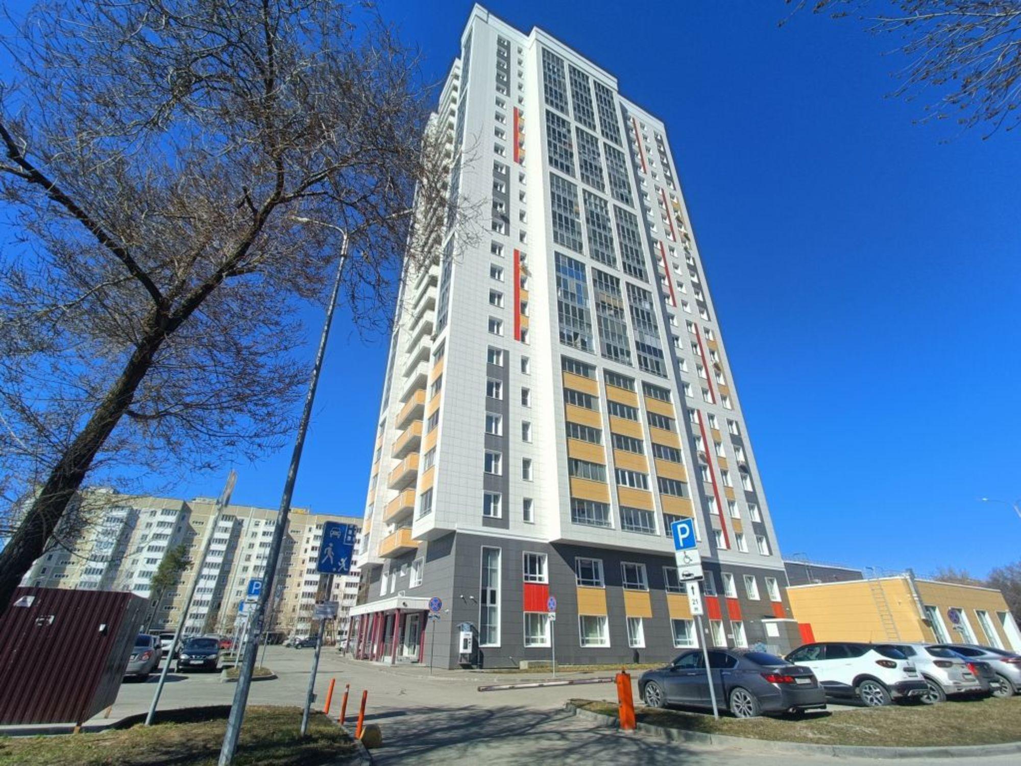 Купить квартиру за 8 957 000 рублей на Бирюзовая ул, 1