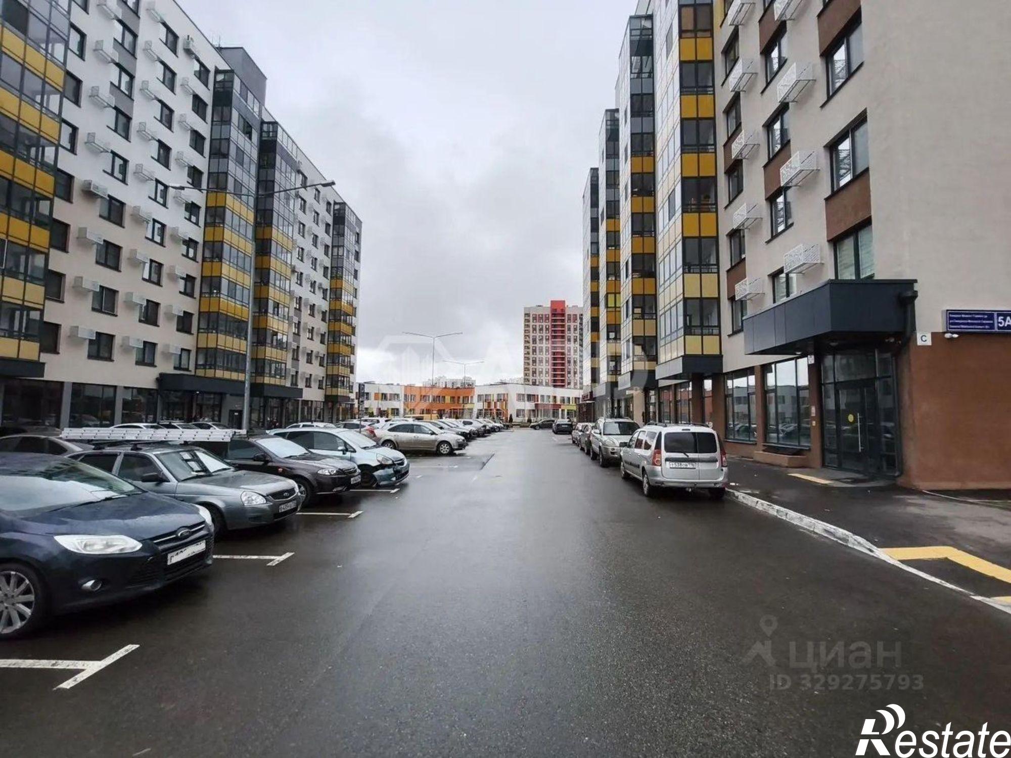 Сдать торговое помещение за 96 000 рублей на улица Генерала Махмута Гареева, 5