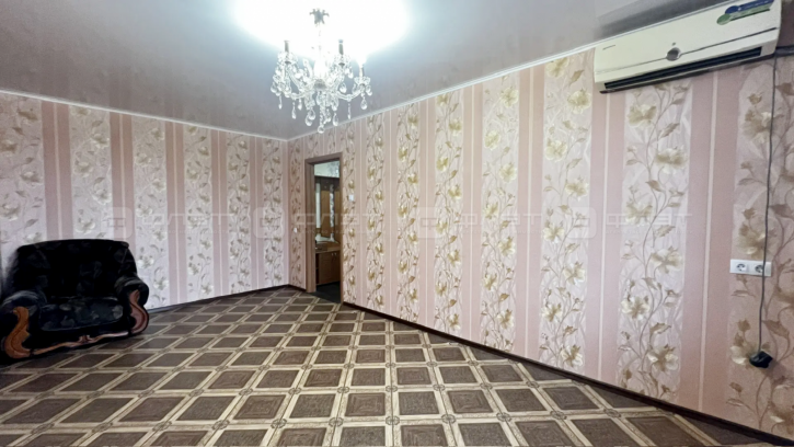 2-комн квартира ул. Академика Лаврентьева, дом 14