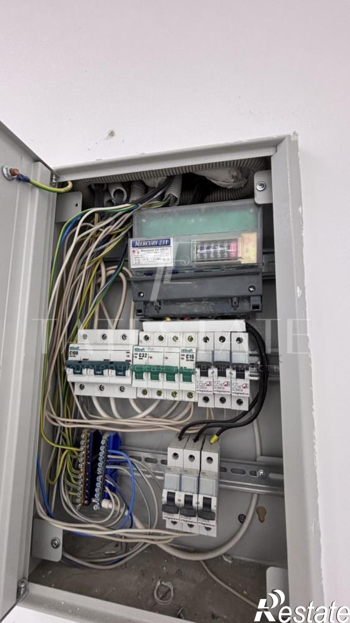 Сдать торговое помещение за 83 200 рублей на улица Рихарда Зорге, 82