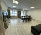 офис 356 кв м, этаж 4/9 улица Ахтямова, 1