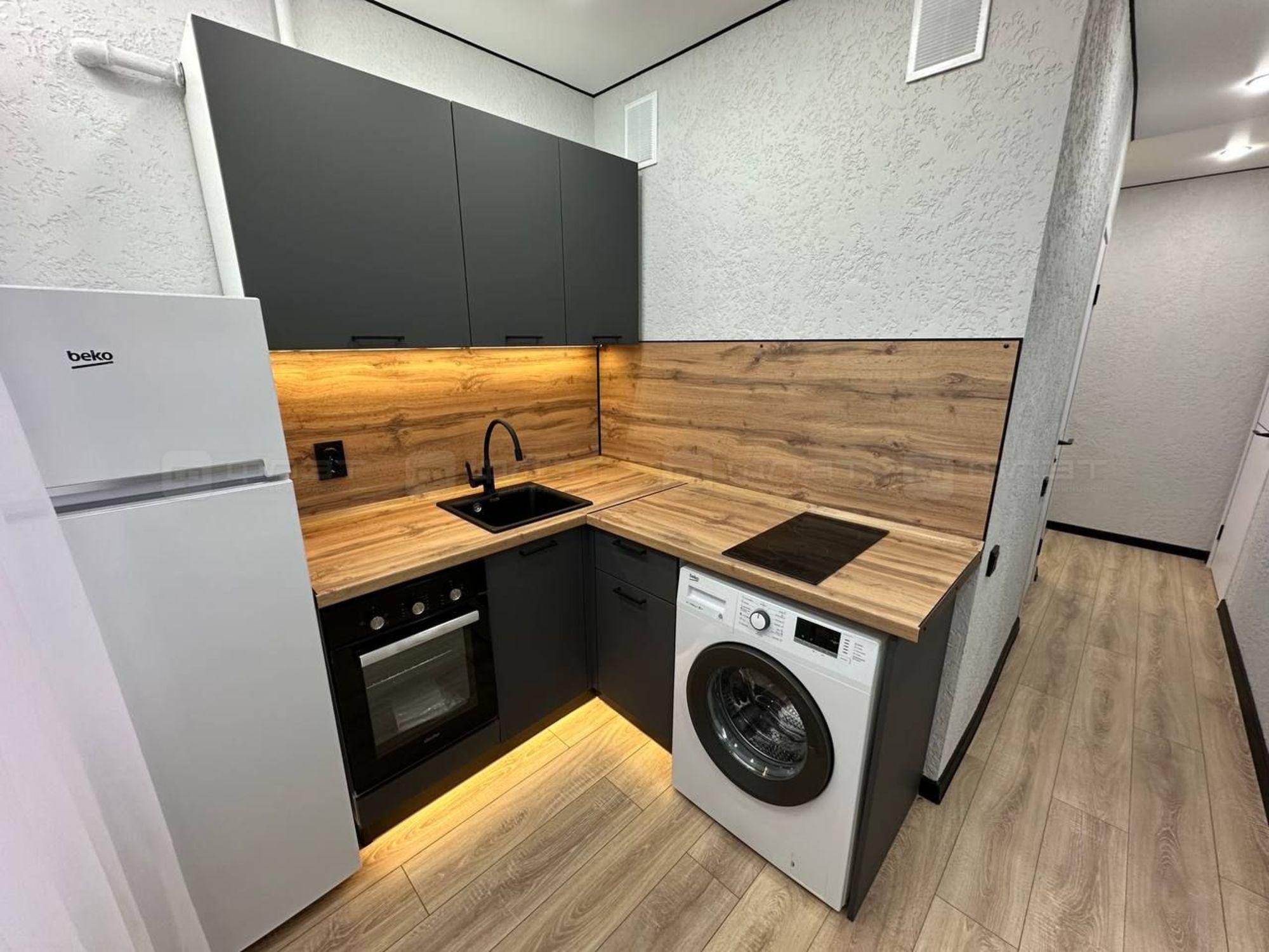 Купить квартиру за 8 499 000 рублей на ул. Короленко, дом 67