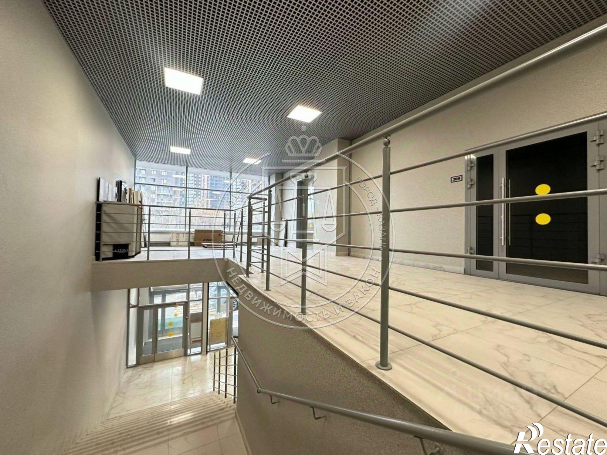 Купить офис, помещение под офис за 5 561 660 рублей на ул Родины, 33 А