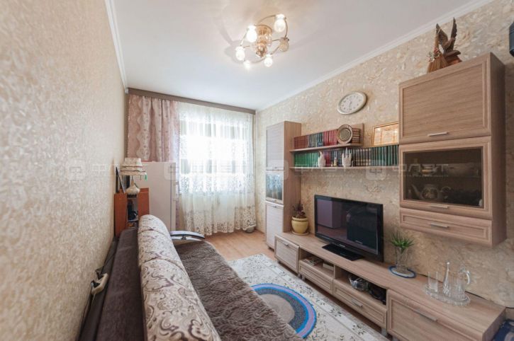3-комн квартира ул. Болотникова, дом 9