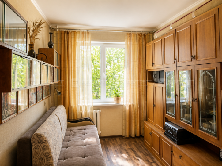 3-комн квартира ул. Шамиля Усманова, дом 19