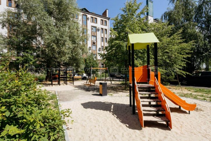 3-комн квартира ул. Мулланура Вахитова, дом 8
