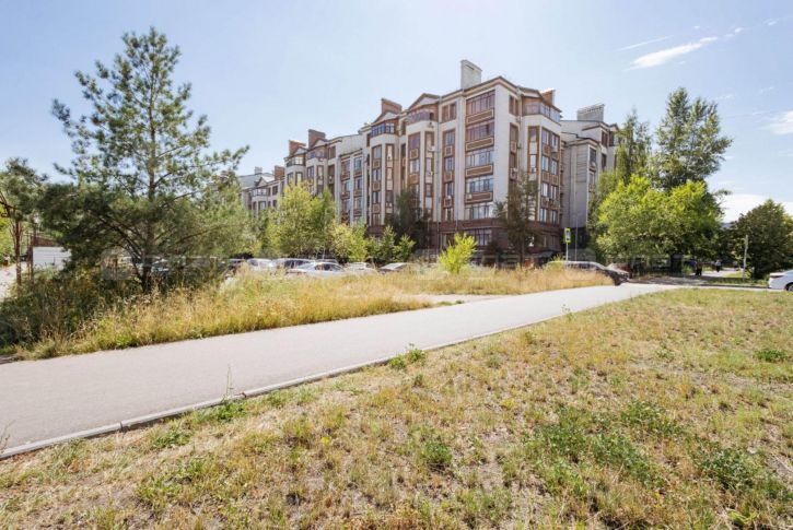 3-комн квартира ул. Мулланура Вахитова, дом 8