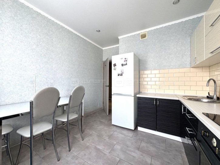 2-комн квартира ул. Комсомольская, дом 2