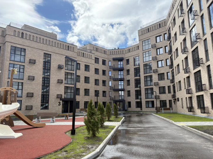 2-комн квартира ул. Урицкого, дом 1