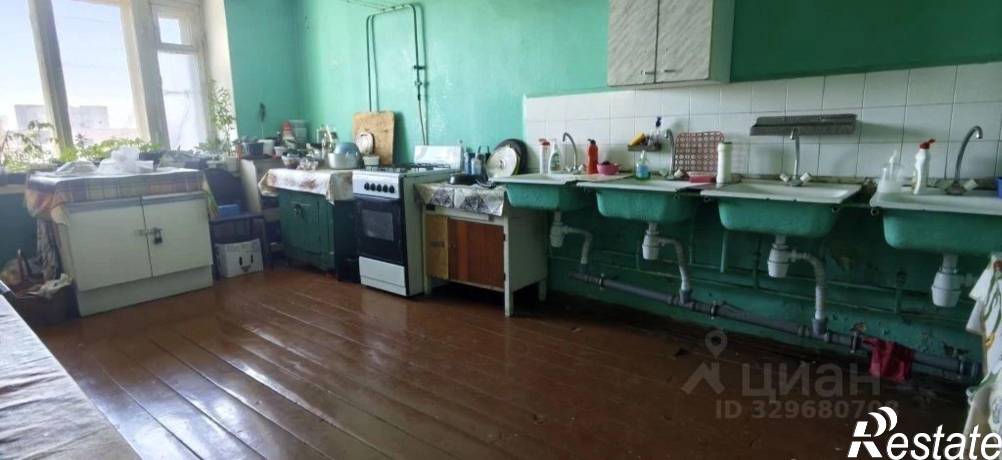 Купить комнату за 1 950 000 рублей на ул Молодежная, 10А