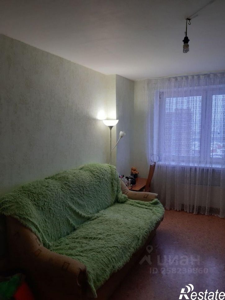 Комната ул Академика Глушко, 8,  д. 8