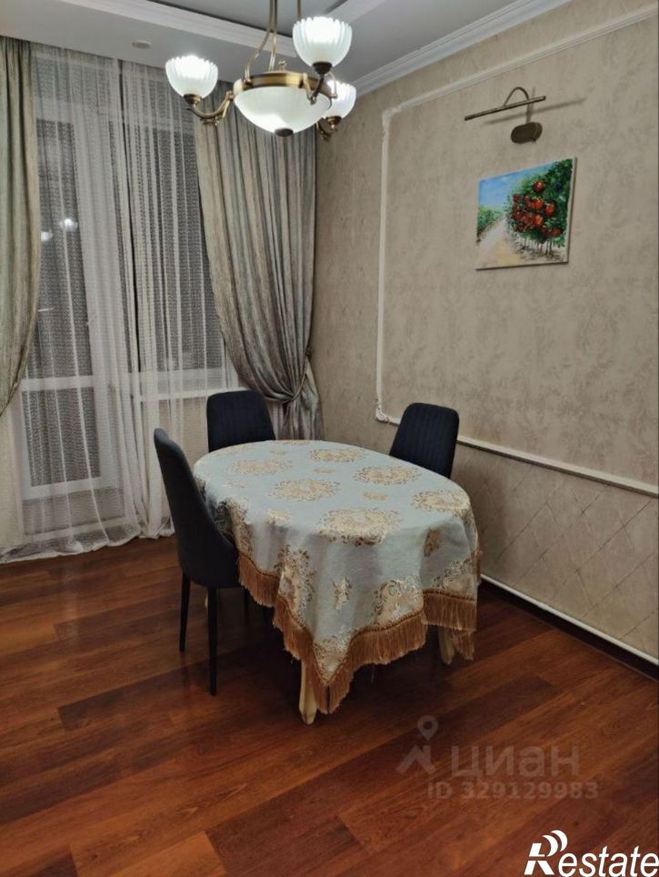 3-комн квартира улица Космонавтов, 55,  д. 55