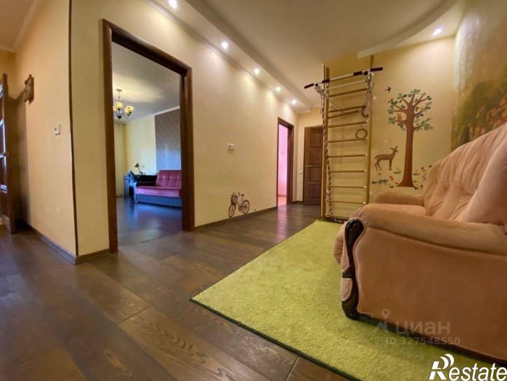 2-комн квартира улица Гарифа Ахунова, 20,  д. 20