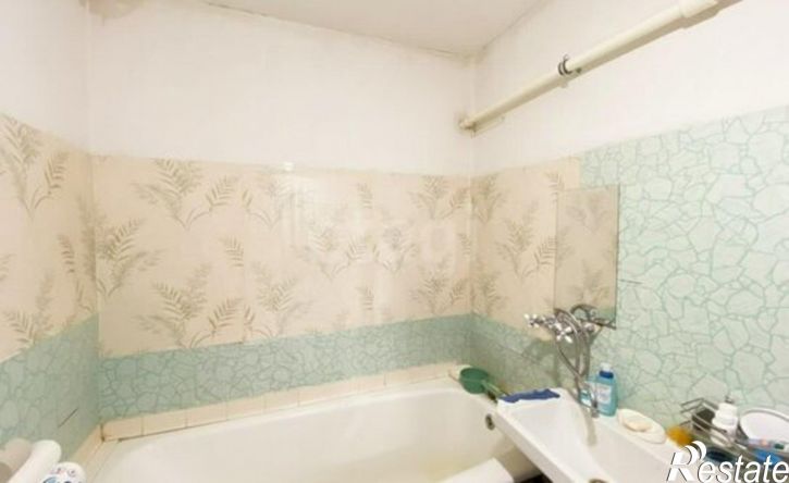 2-комн квартира улица Сафиуллина, 50,  д. 50