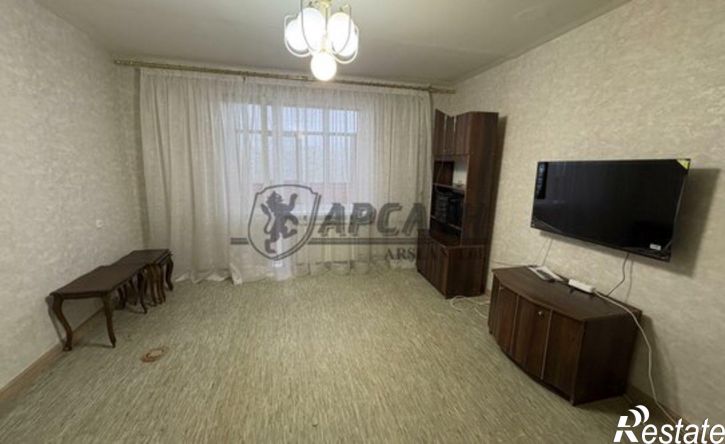 3-комн квартира ул Юлиуса Фучика, 107,  д. 107