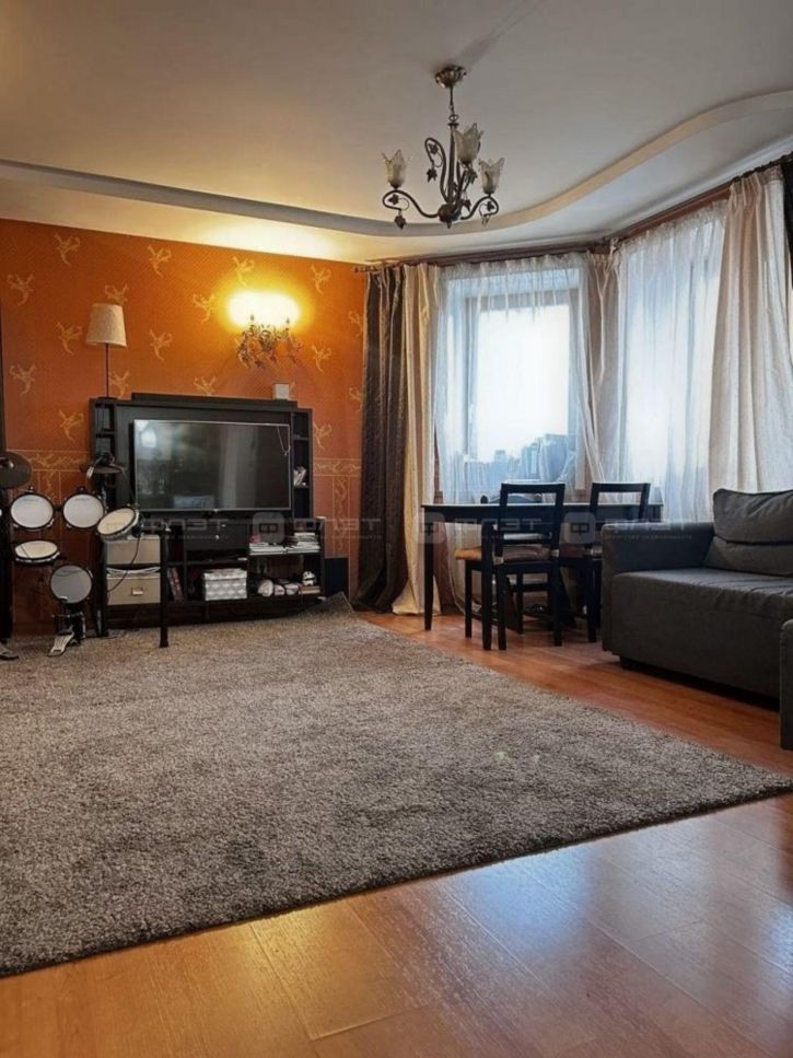 3-комн квартира ул. Дубравная д.53 к3