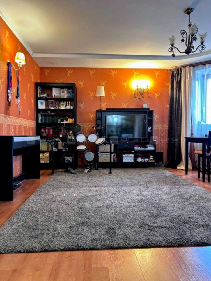 3-комн квартира ул. Дубравная д.53 к3