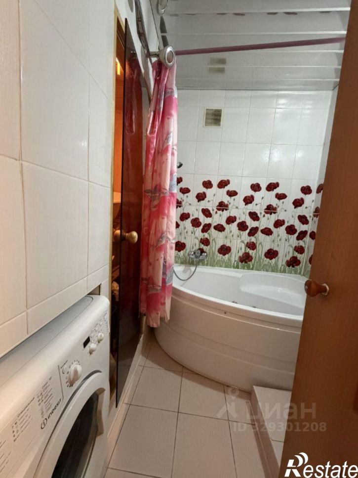 3-комн квартира улица Космонавтов, 34,  д. 34