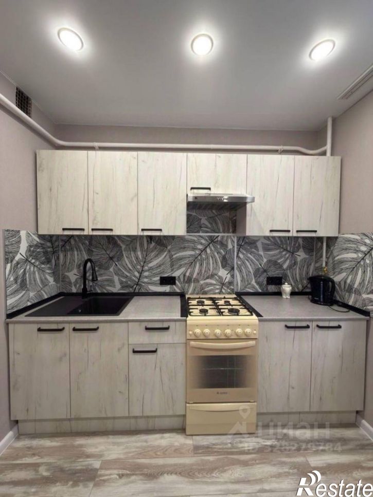 2-комн квартира ул Академика Лаврентьева, 22,  д. 22