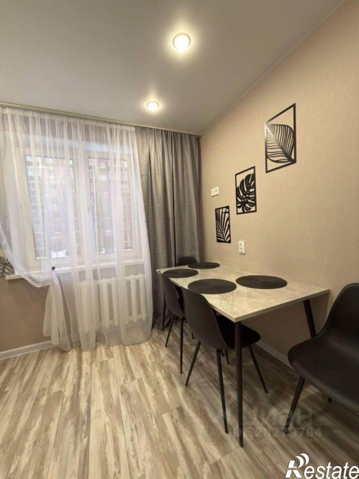 2-комн квартира ул Академика Лаврентьева, 22,  д. 22
