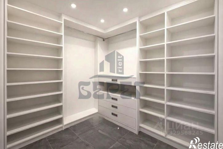 2-комн квартира улица Бехтерева, 9А,  д. 9А