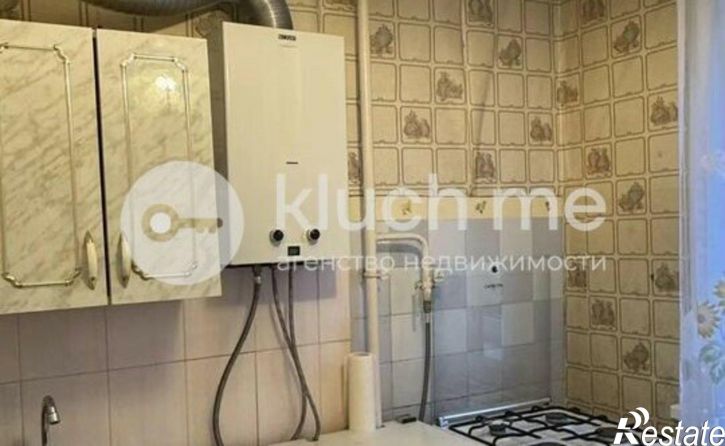 1-комн квартира улица Нурсултана Назарбаева, 68,  д. 68