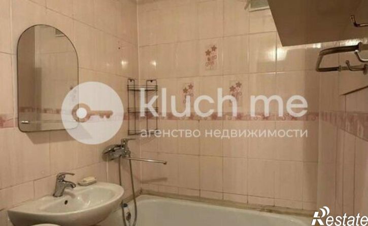 1-комн квартира улица Нурсултана Назарбаева, 68,  д. 68