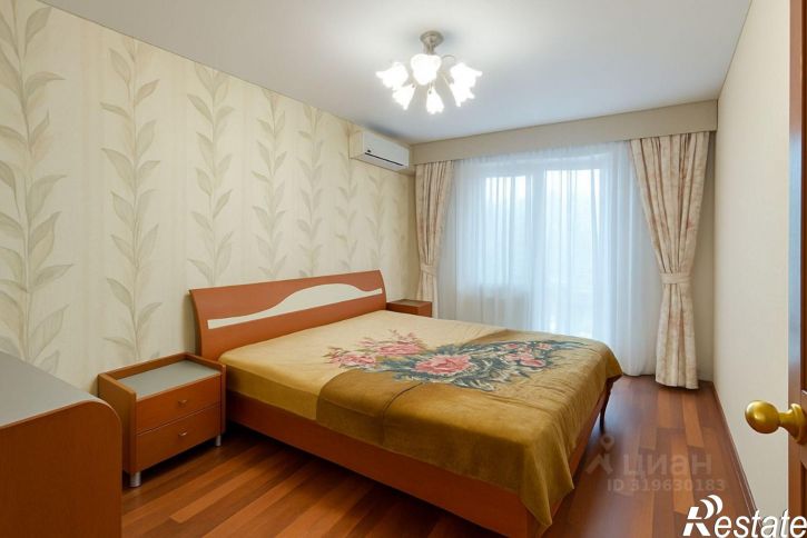 2-комн квартира улица Академика Лаврентьева, 8,  д. 8