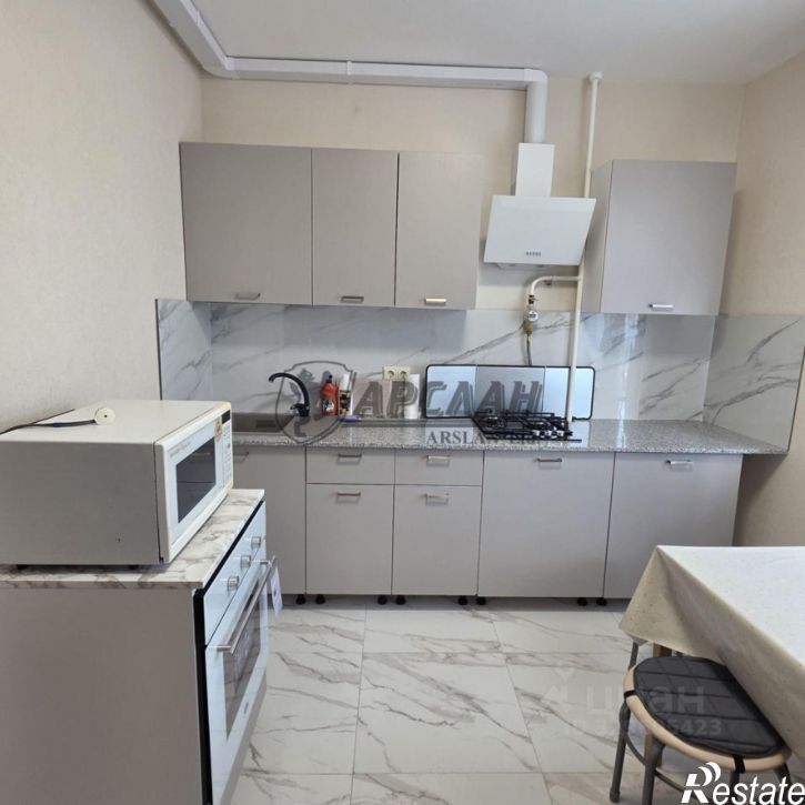2-комн квартира улица Академика Завойского, 3,  д. 3