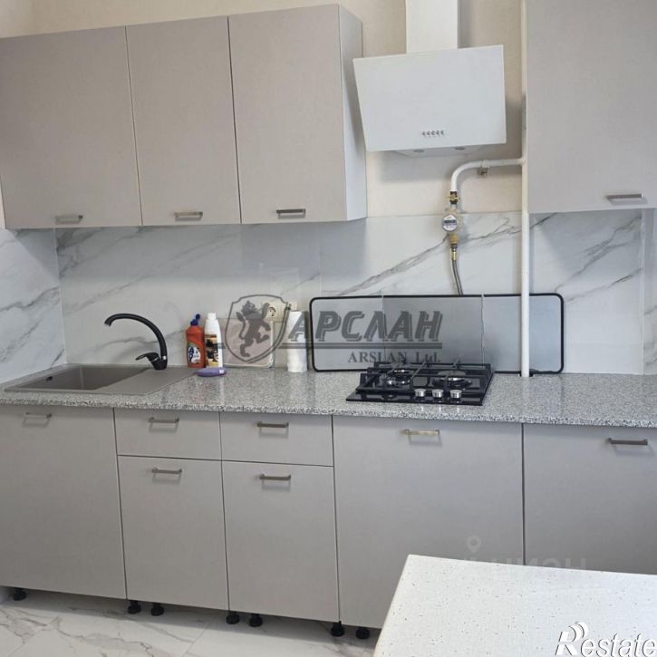 2-комн квартира улица Академика Завойского, 3,  д. 3