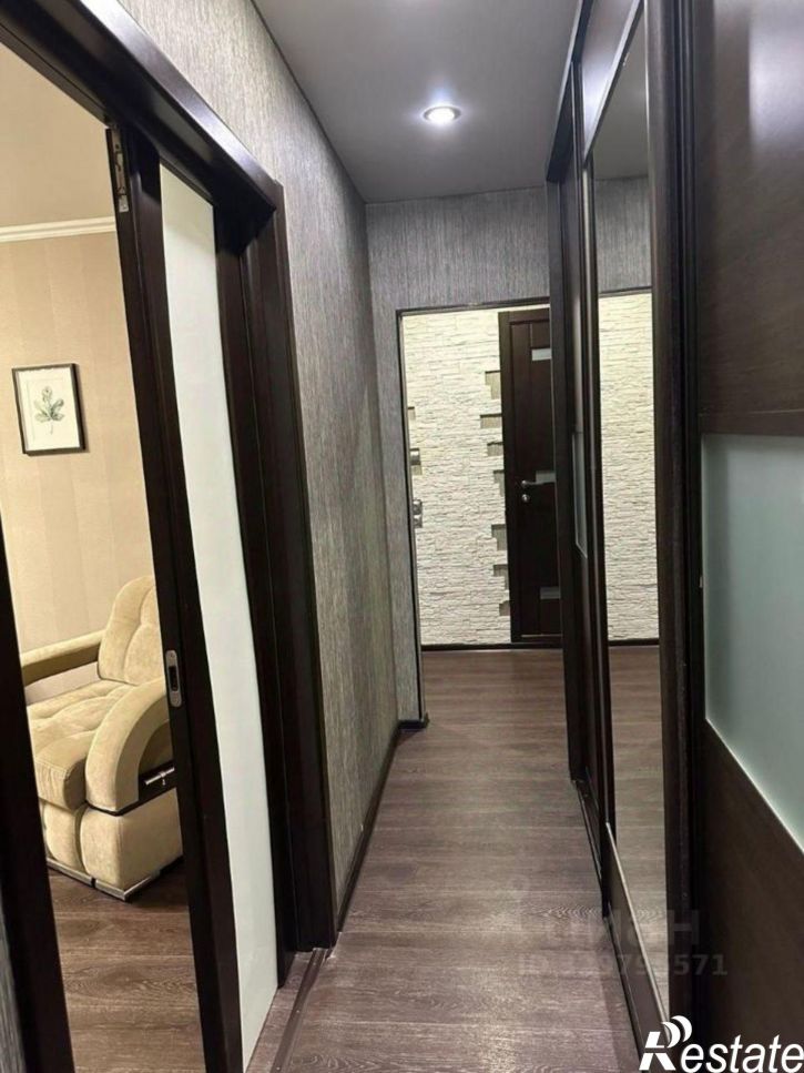 3-комн квартира ул Юлиуса Фучика, 16,  д. 16