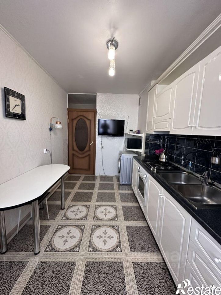 2-комн квартира Чистопольская улица, 19,  д. 19
